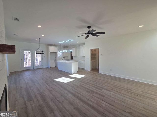 176 Paige Street, Dallas, GA 30132