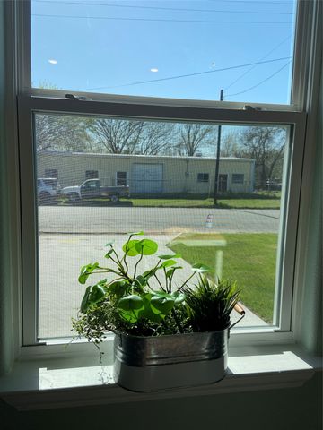 1003 S First Street, Sherman, TX 75090