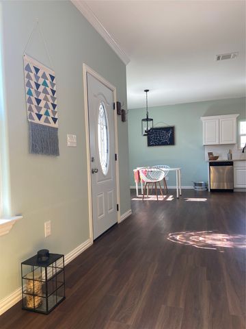 1003 S First Street, Sherman, TX 75090