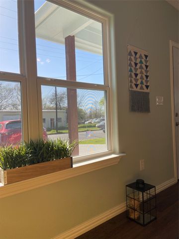 1003 S First Street, Sherman, TX 75090