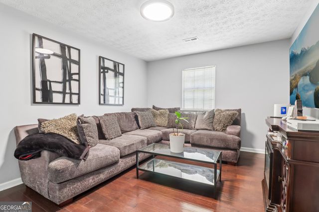 7325 Connell Road, Fairburn, GA 30213