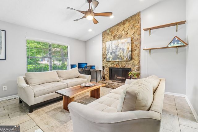 7325 Connell Road, Fairburn, GA 30213