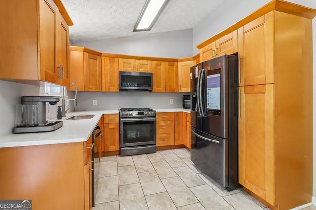 7325 Connell Road, Fairburn, GA 30213