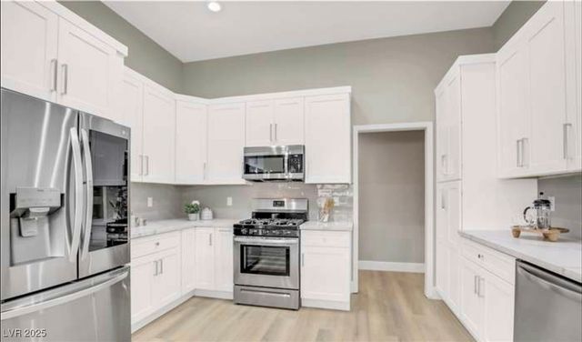 2608 Desert Sands Drive, Las Vegas, NV 89134