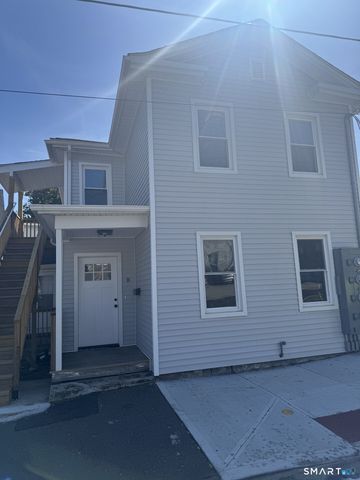 8 Bridgeport Avenue, Shelton, CT 06484