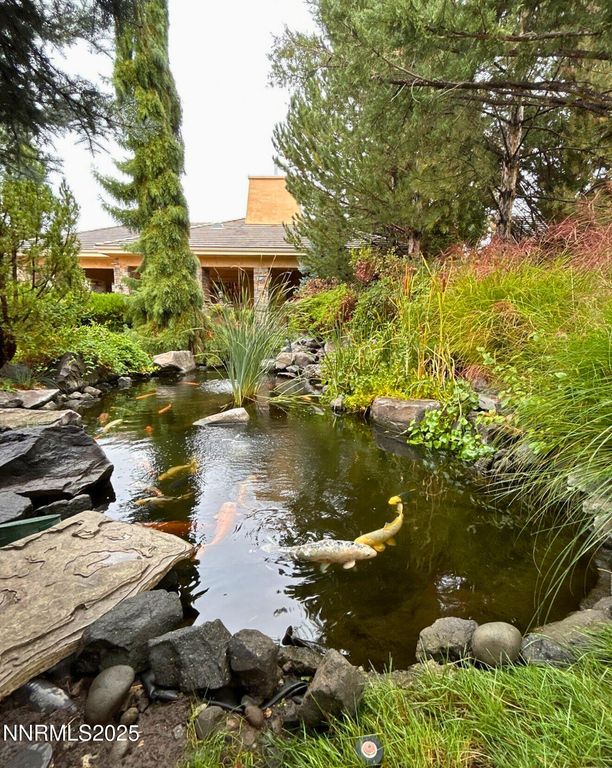 900 South Meadows Parkway APT 2121, Reno, NV 89521