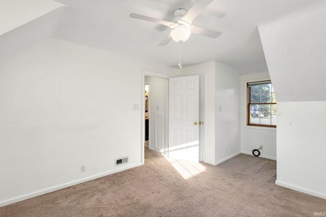 901 Donmoyer Avenue, South Bend, IN 46614