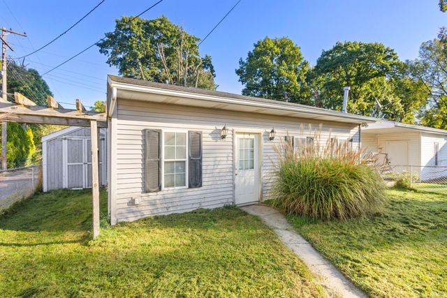 901 Donmoyer Avenue, South Bend, IN 46614