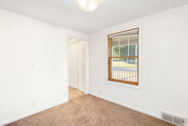 901 Donmoyer Avenue, South Bend, IN 46614