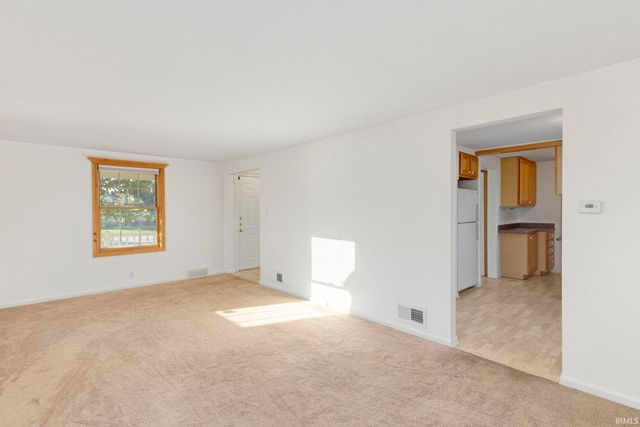 901 Donmoyer Avenue, South Bend, IN 46614