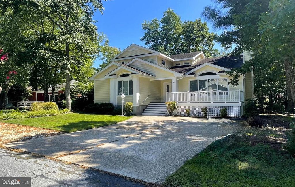 502 DORAL DR, Bethany Beach, DE 19930