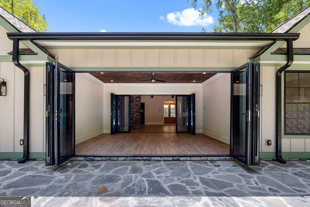 503 Point Road, Westminster, SC 29693