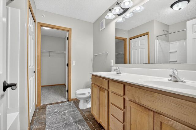 10911 Goodhue Street NE D, Blaine, MN 55449