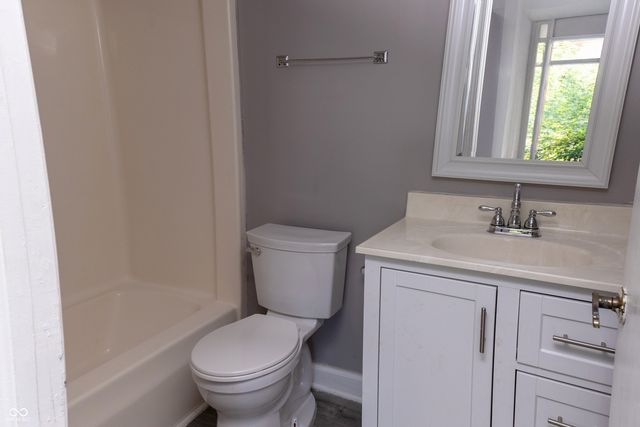 2714 Del Prado Drive, Indianapolis, IN 46227