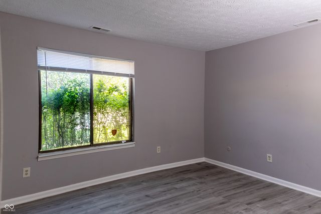 2714 Del Prado Drive, Indianapolis, IN 46227