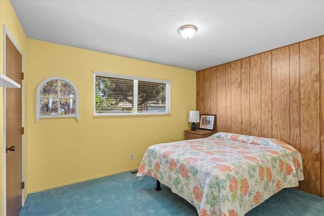 1424 Rose Ave, Modesto, CA 95355