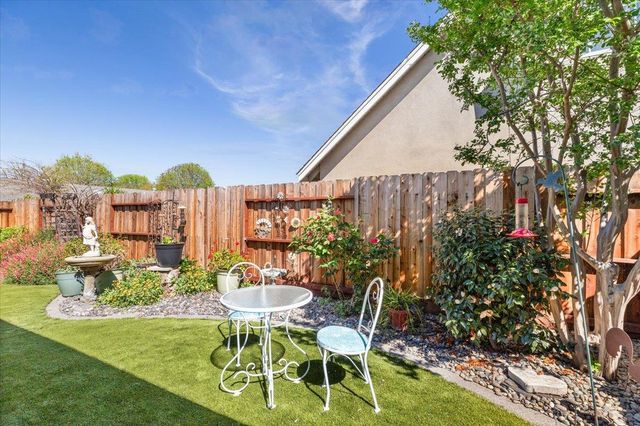 1424 Rose Ave, Modesto, CA 95355