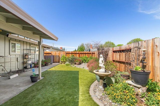 1424 Rose Ave, Modesto, CA 95355