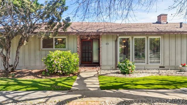 1424 Rose Ave, Modesto, CA 95355