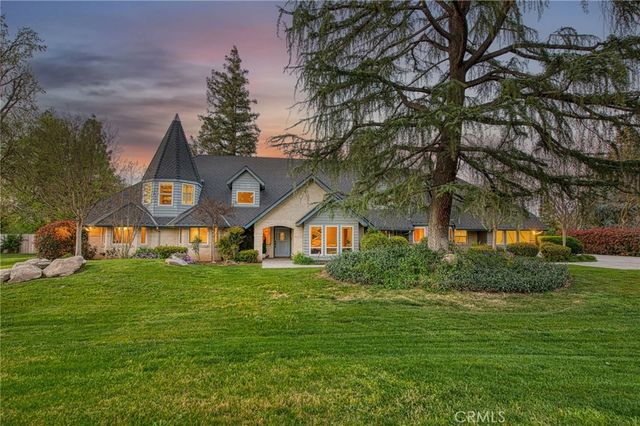 2649 Heritage Avenue, Clovis, CA 93619