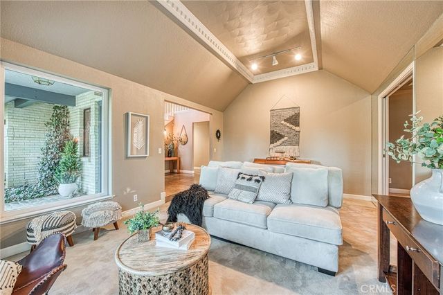2649 Heritage Avenue, Clovis, CA 93619
