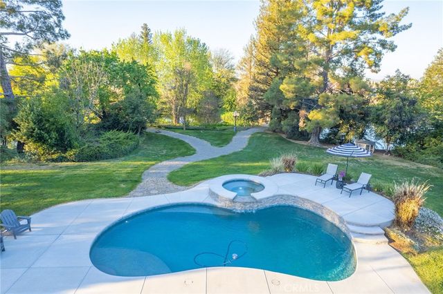 2649 Heritage Avenue, Clovis, CA 93619