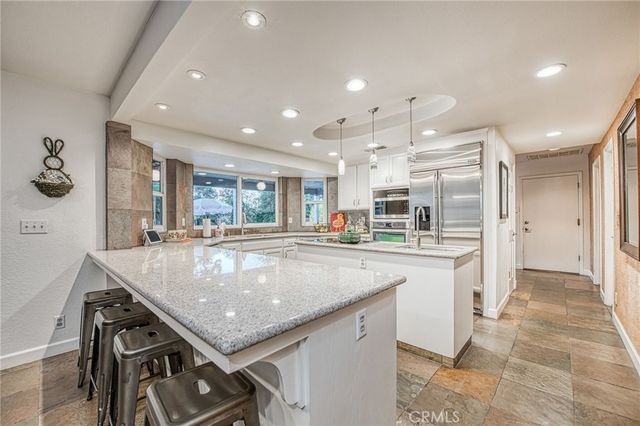 2649 Heritage Avenue, Clovis, CA 93619