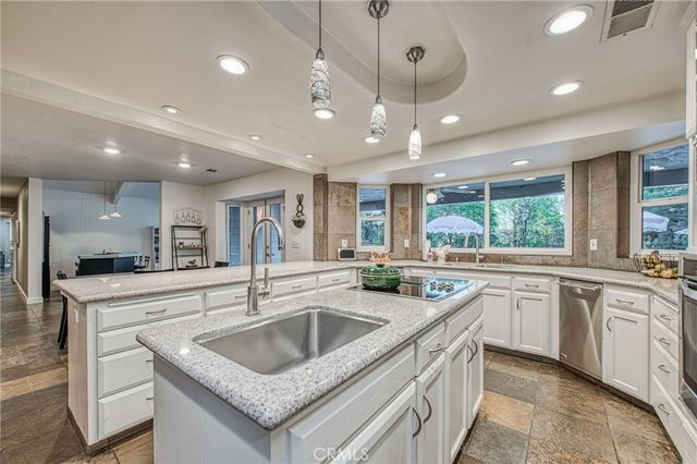 2649 Heritage Avenue, Clovis, CA 93619