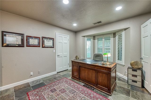 2649 Heritage Avenue, Clovis, CA 93619