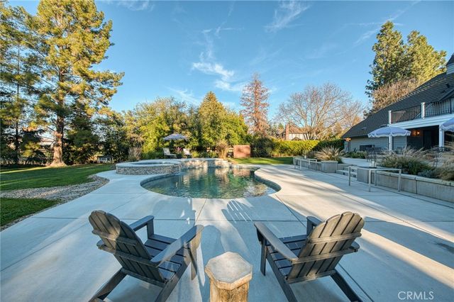 2649 Heritage Avenue, Clovis, CA 93619