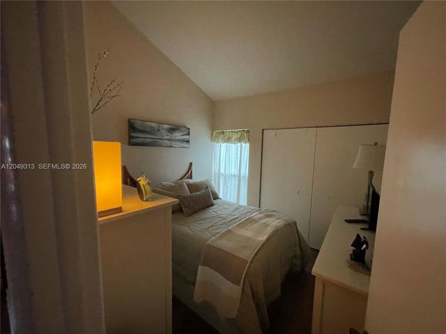 2811 Devonwood Ave, Miramar, FL 33025