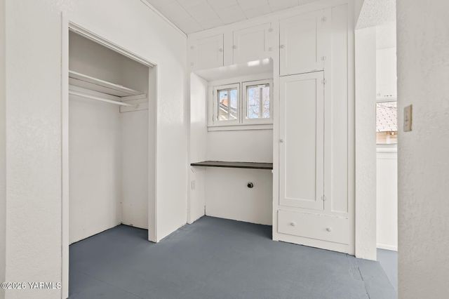 603 S 15th Ave, Yakima, WA 98902