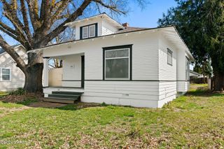 603 S 15th Ave, Yakima, WA 98902