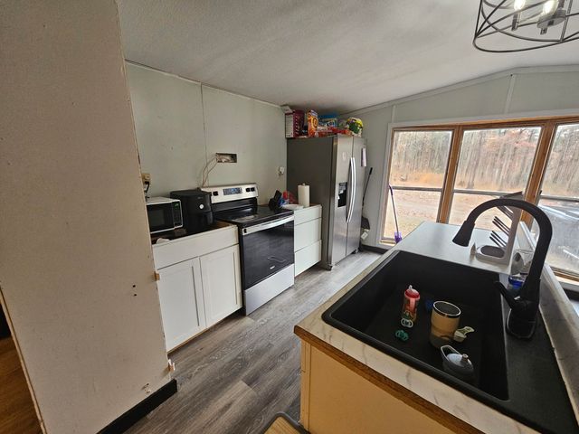 242 Ranger Creek Road, Coalmont, TN 37313