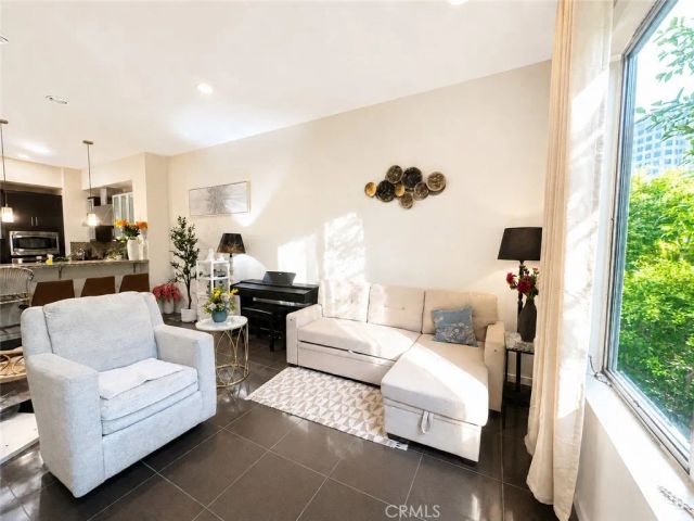 21 Gramercy 204, Irvine, CA 92612