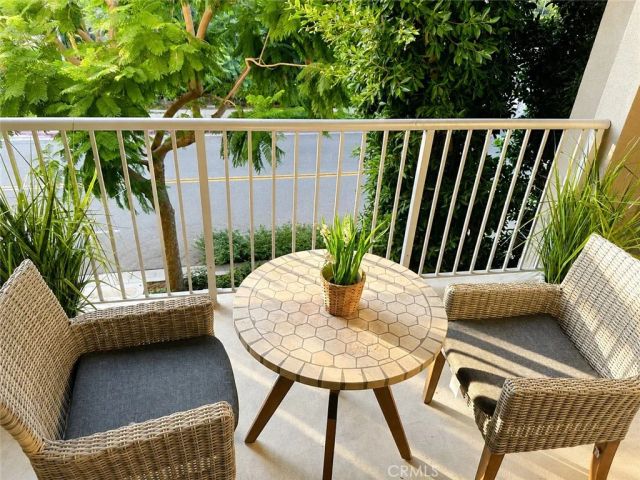 21 Gramercy 204, Irvine, CA 92612