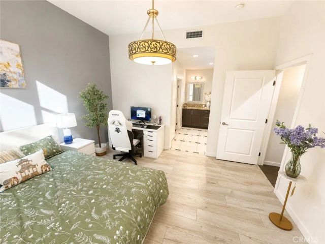21 Gramercy 204, Irvine, CA 92612