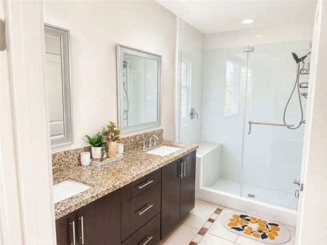 21 Gramercy 204, Irvine, CA 92612
