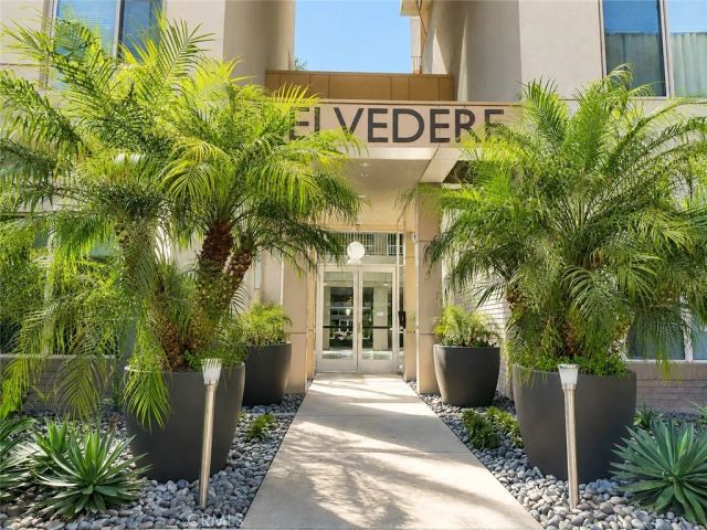 21 Gramercy 204, Irvine, CA 92612