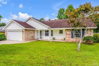 1995 Joshua Dr, Cantonment, FL 32533