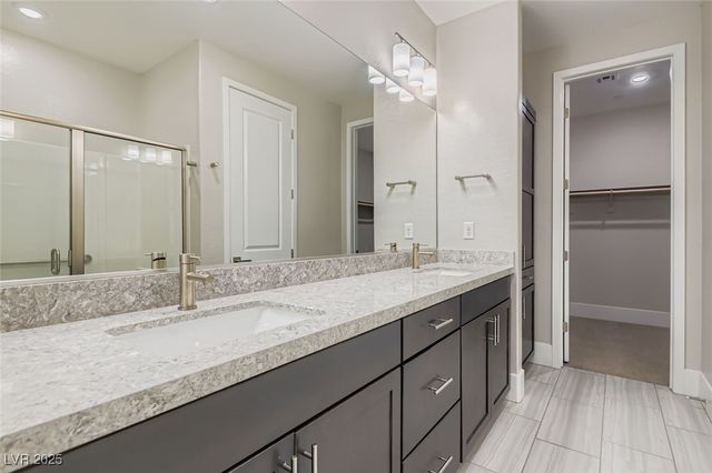 9576 Jadeite Lane, Las Vegas, NV 89143