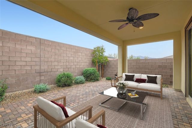 9576 Jadeite Lane, Las Vegas, NV 89143