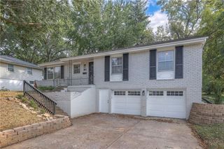 7201 E 130th Terrace, Grandview, MO 64030