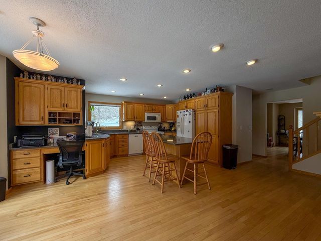 7901 White Oak Street NE, Bemidji, MN 56601