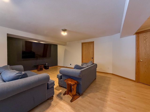 7901 White Oak Street NE, Bemidji, MN 56601