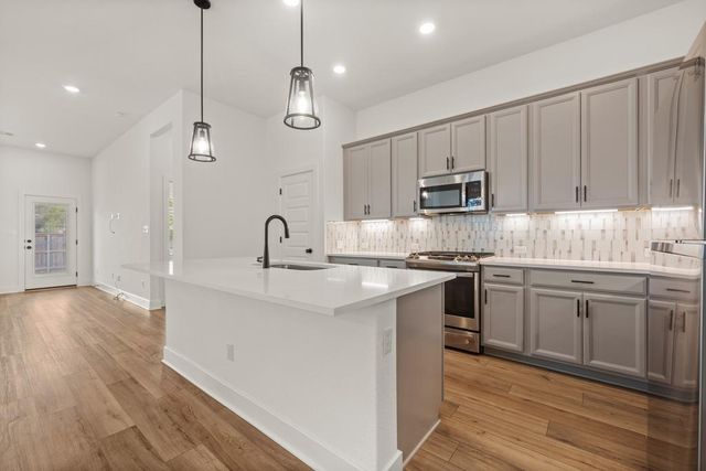 133 Rocking R CT, Georgetown, TX 78633