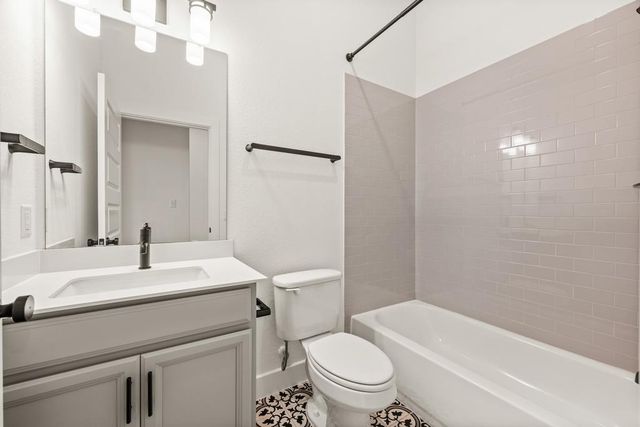 133 Rocking R CT, Georgetown, TX 78633