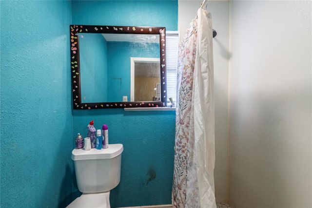 1014 48th Street, Galveston, TX 77550