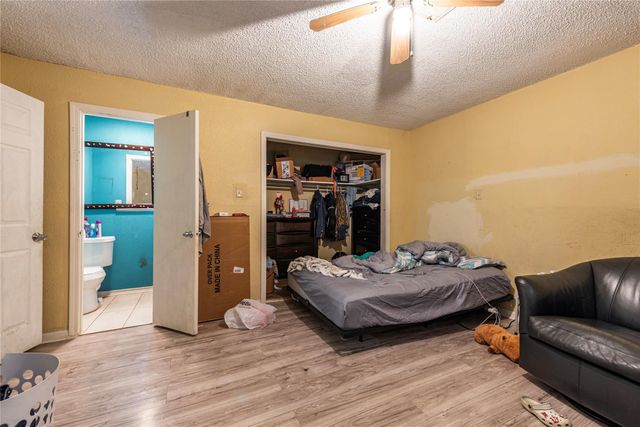 1014 48th Street, Galveston, TX 77550