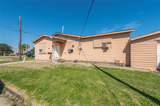 1014 48th Street, Galveston, TX 77550